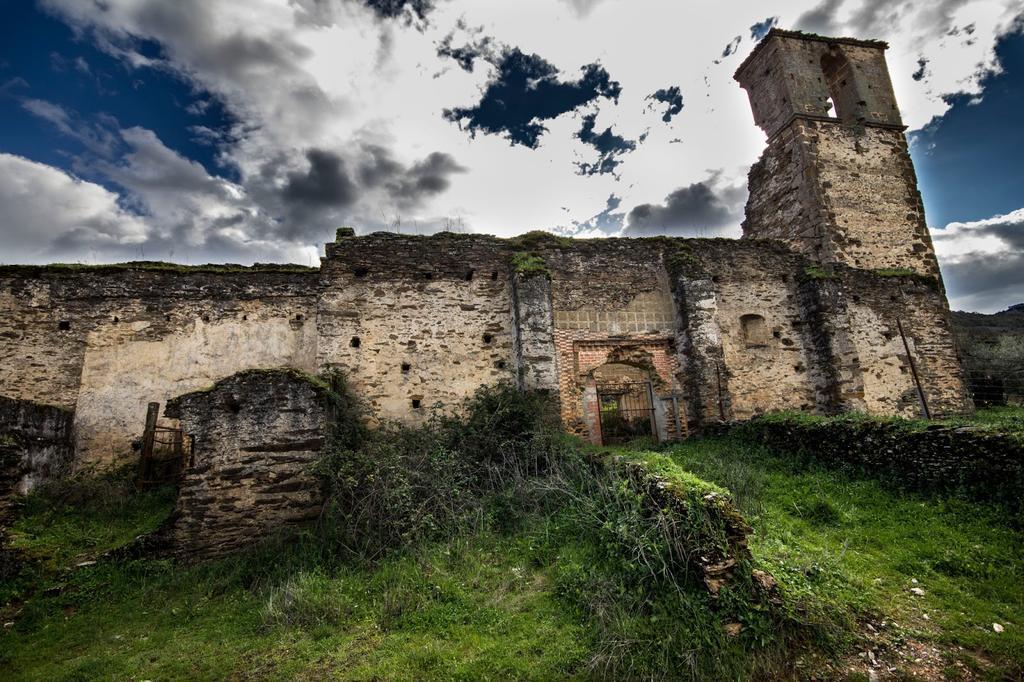 Los Montes Casas de Miravete Exterior foto